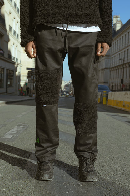 cargo pant - skate pant - forverycoolkids - fvck - citadium - streetwear - Paris - marque française - sherpa - supreme - mrcnoir -