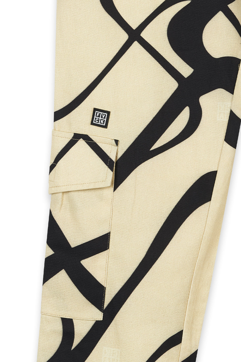 pantalon cargo - cargo pant - skate pant - for very cool kids - forverycoolkids - citadium - streetwear pant - tracksuit - beige pant - second chapter - stussy - Paris - skateboard 