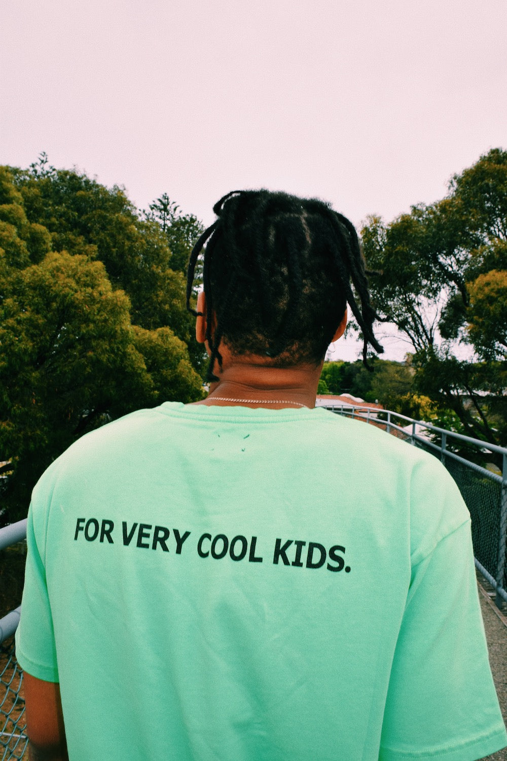 skate - tshirt - forverycoolkids - fvck - fvck paris - hype - streetwear - cool - noel -livraison covid