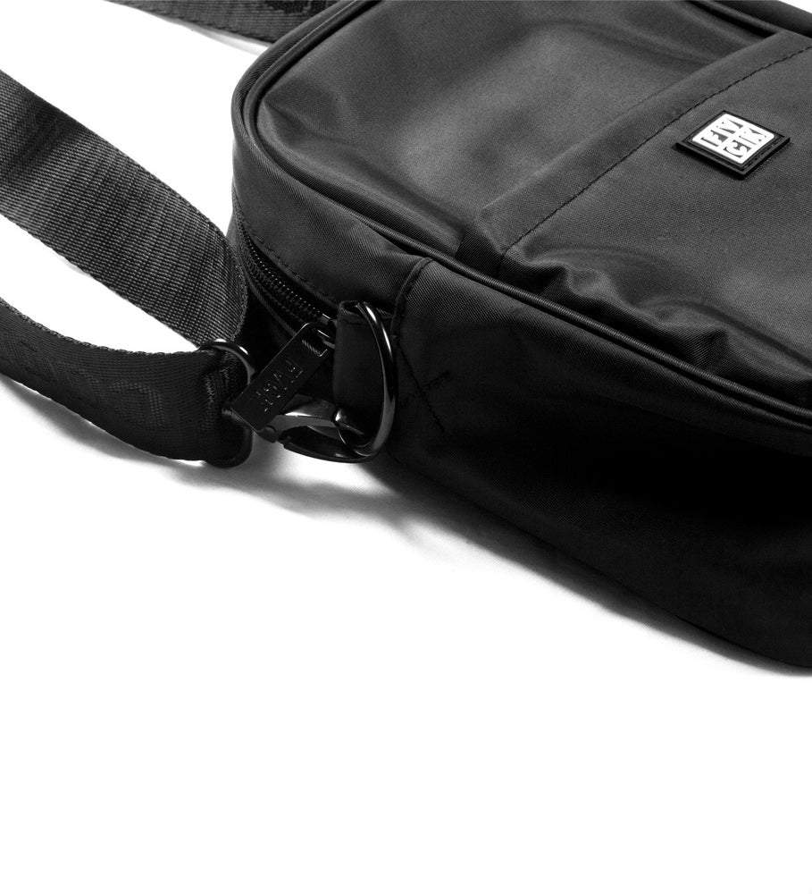TEAM SIDE BAG SHOULDER BLACK - ForVeryCoolKids s'accroche noir poches sac streetwear lifestyle